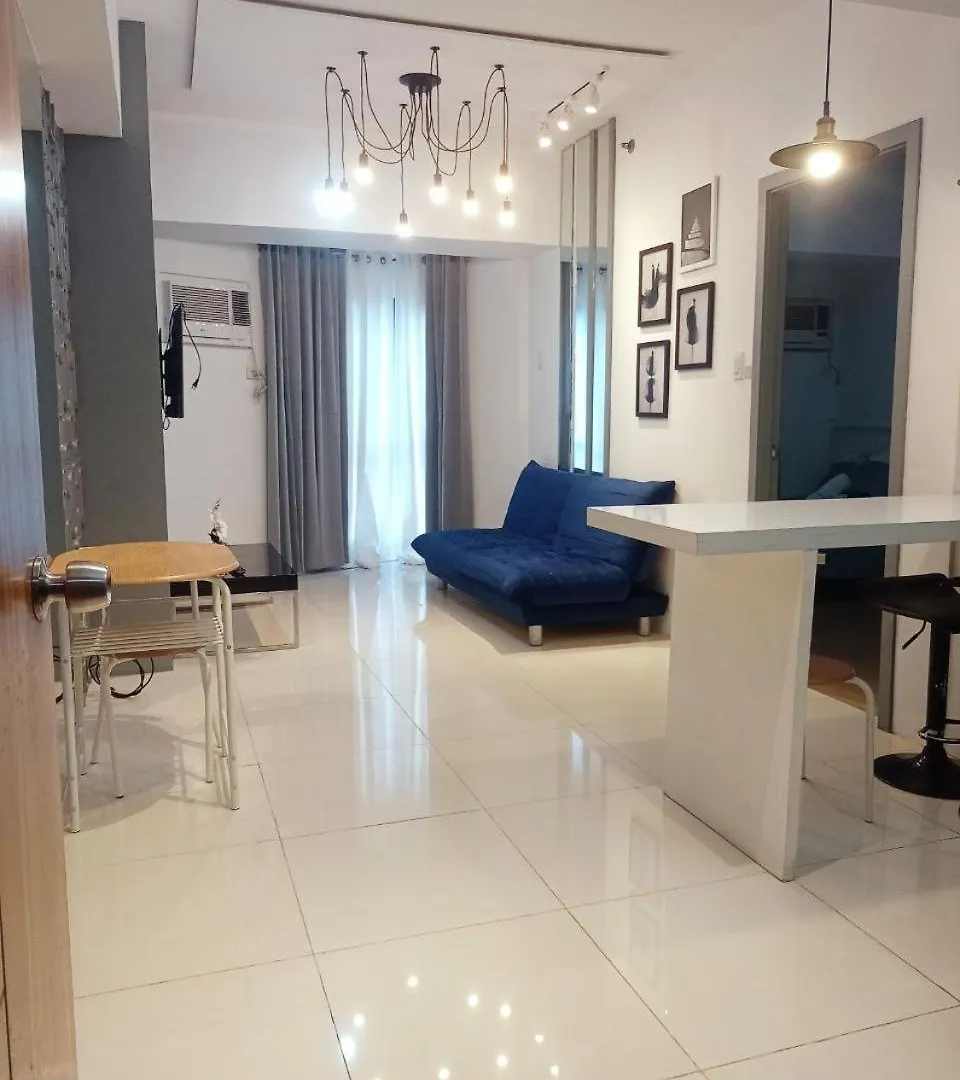1 Bedroom Condotel Infront Of Us Embassy With Partial Bay View Манила